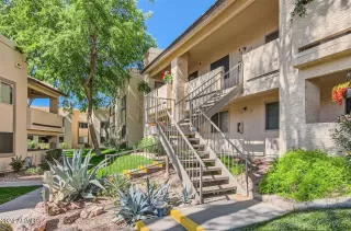 Photo #2: 6703551 Listing