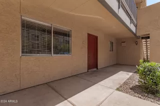 Photo #3: 6703578 Listing