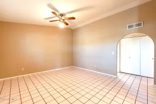 Photo #3: 6703751 Listing