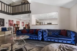 Photo #5: 6704166 Listing 