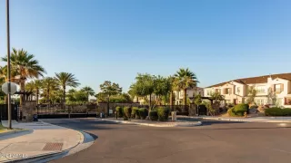 Photo #2: 6704184 Listing 