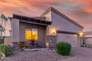 Photo #2: 6704309 Listing