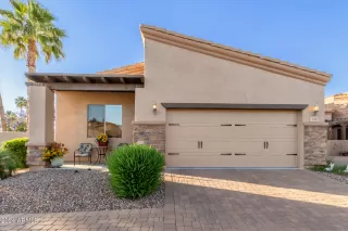 Photo #4: 6704309 Listing