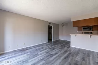 Photo #3: 6704492 Listing 