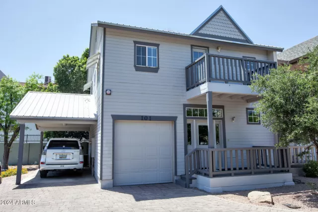 MLS: 6704613 Condo For Sale