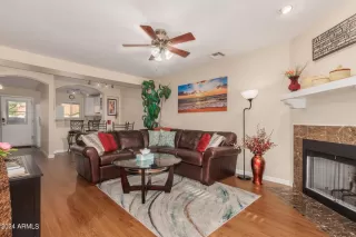 Photo #4: 6704633 Listing 