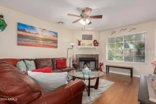 Photo #6: 6704633 Listing 