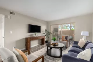 Photo #3: 6704738 Listing 