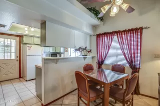 Photo #6: 6705060 Listing