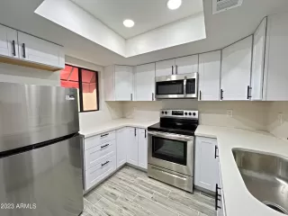 Photo #6: 6705063 Listing