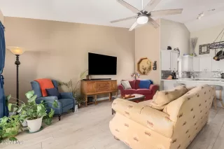 Photo #4: 6705131 Listing 