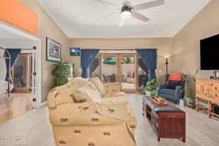 Photo #5: 6705131 Listing 