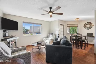 Photo #4: 6705458 Listing