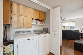 Photo #5: 6705458 Listing