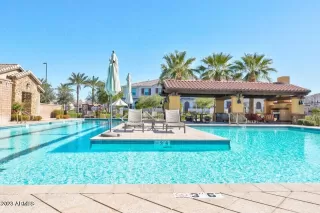 Photo #2: 6705542 Listing 