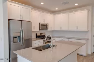 Photo #4: 6705542 Listing 