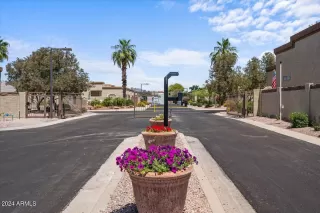 Photo #1: 6705699 Listing