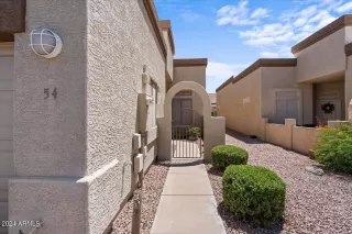 Photo #2: 6705699 Listing