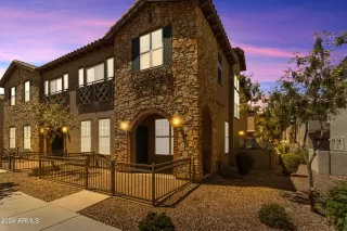 Photo #1: 6705823 Listing