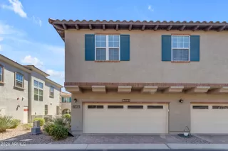 Photo #3: 6705823 Listing