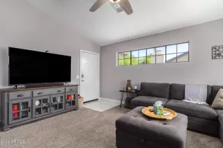 Photo #4: 6706072 Listing