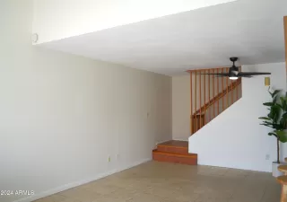 Photo #6: 6706323 Listing