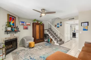 Photo #2: 6706904 Listing