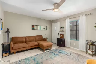 Photo #3: 6706904 Listing