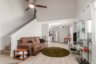 Photo #2: 6707332 Listing 