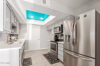 Photo #5: 6707332 Listing 