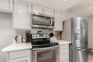 Photo #6: 6707332 Listing 