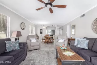 Photo #5: 6707528 Listing