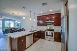 Photo #4: 6707576 Listing