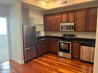 Photo #1: 6707689 Listing