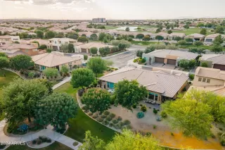 Photo #4: 6708189 Listing