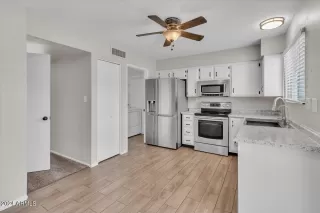 Photo #1: 6708219 Listing