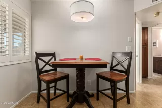 Photo #3: 6708505 Listing 