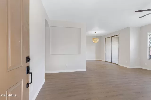 MLS: 6708587 Condo For Sale