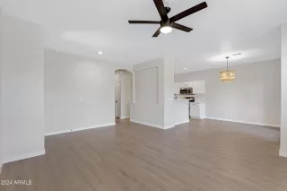 Photo #2: 6708587 Listing