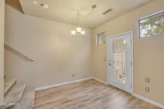 Photo #5: 6708815 Listing 