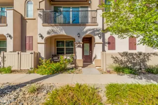 Photo #1: 6708913 Listing