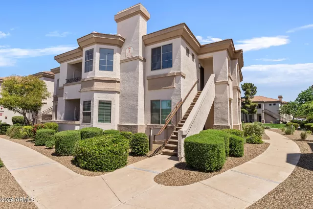 MLS: 6709340 Condo For Sale