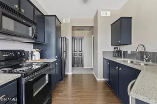 Photo #6: 6709340 Listing