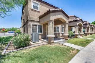 Photo #3: 6709738 Listing