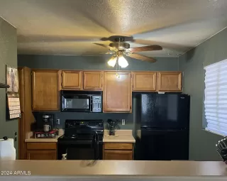 Photo #6: 6709939 Listing