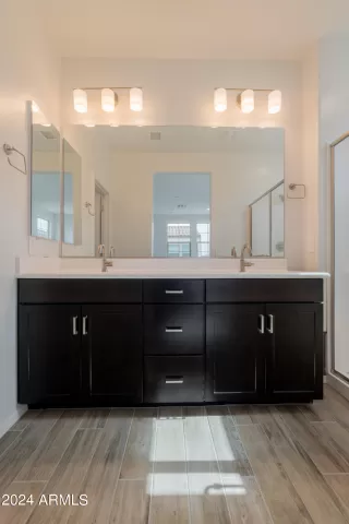Photo #3: 6710035 Listing 