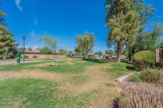 Photo #2: 6710379 Listing