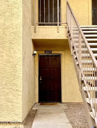 Photo #5: 6710902 Listing