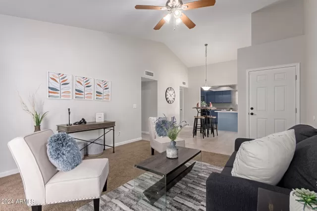 MLS: 6710984 Condo For Sale