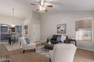 Photo #1: 6710984 Listing